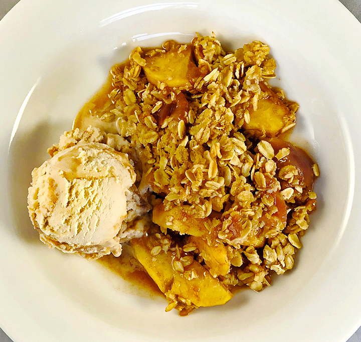 Apple Oat Crumble With Ice Cream Fresh Chef Experience 6976